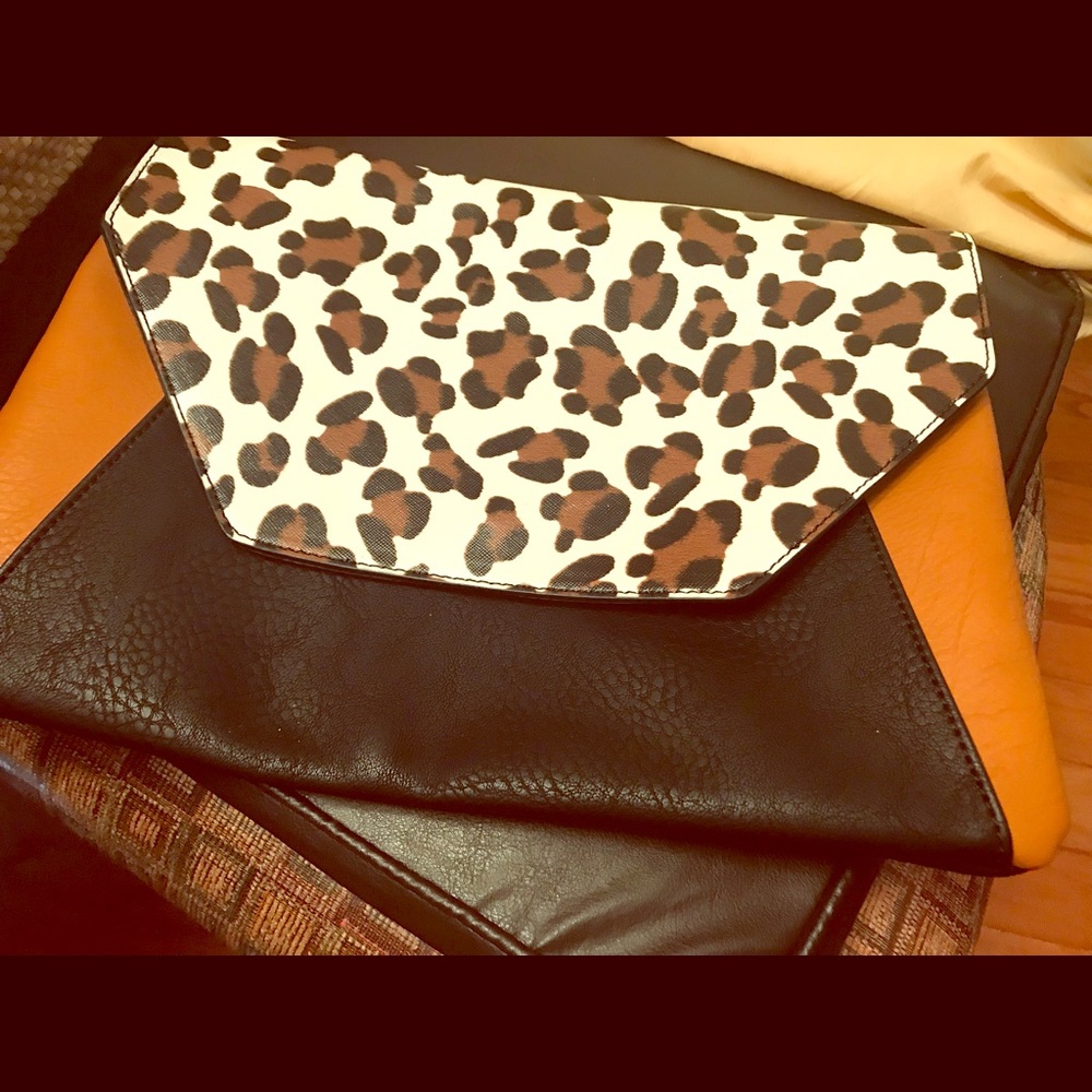 Envelope clutch